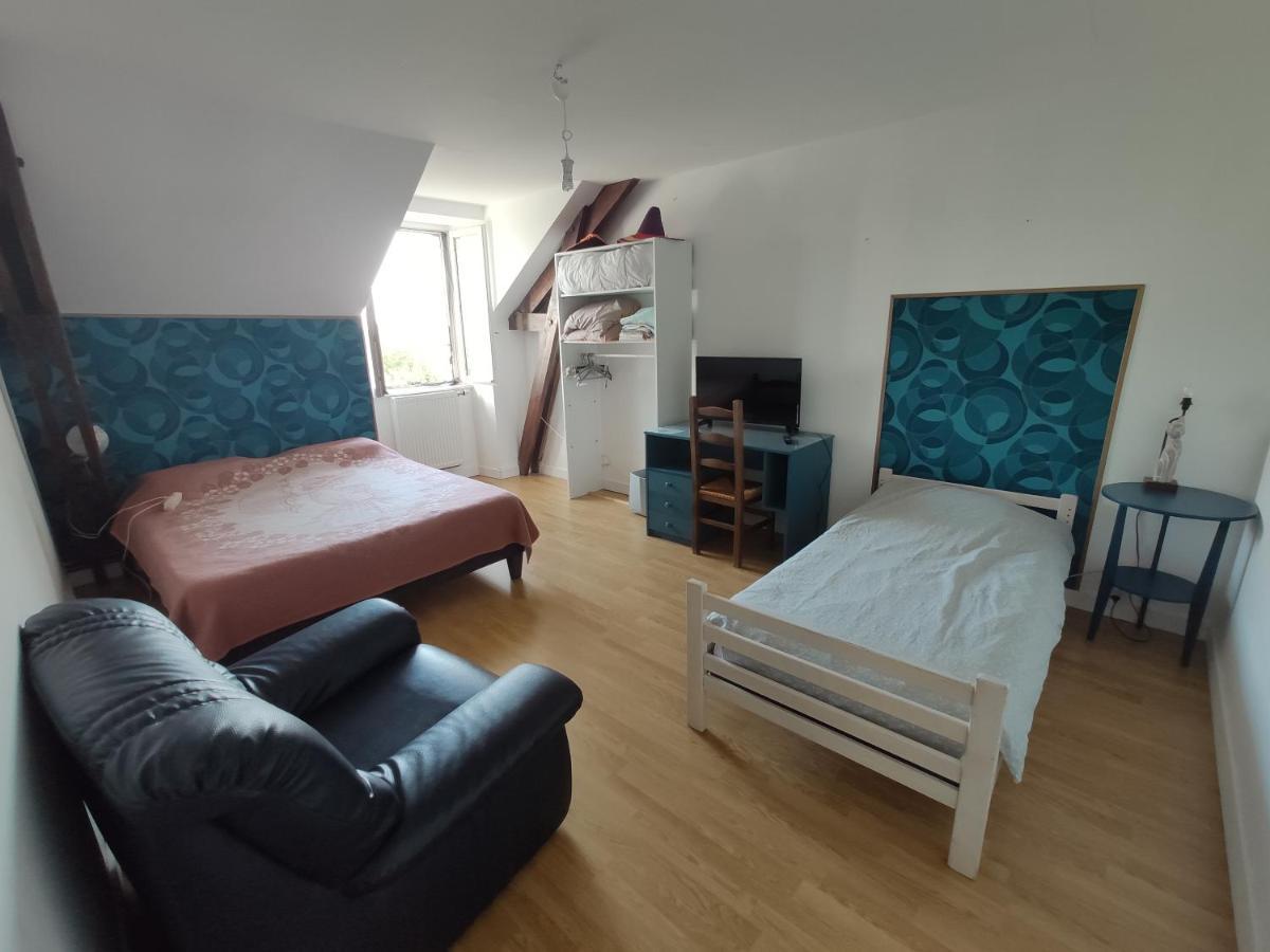 לינה וארוחת בוקר Balaze Bienvenue Chez Joelle Et Andre Au 207 מראה חיצוני תמונה
