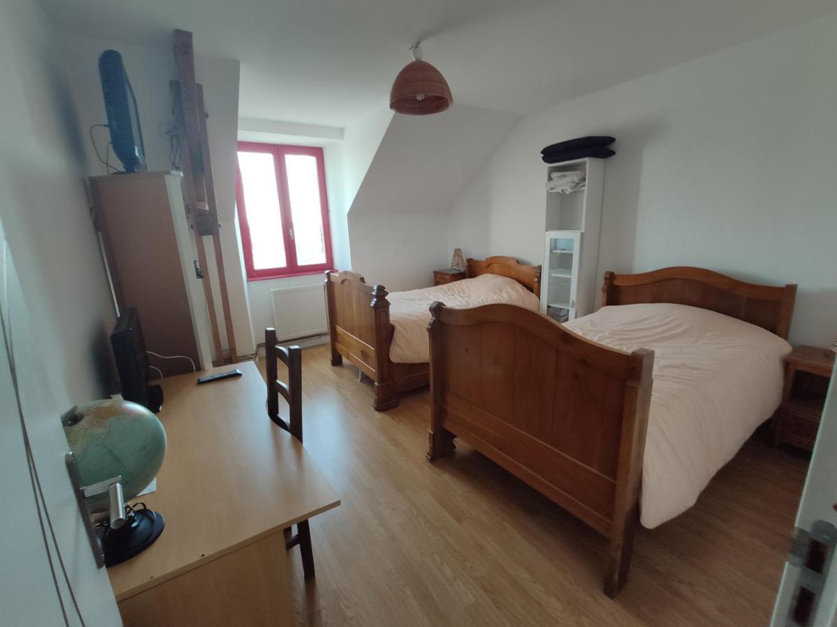 לינה וארוחת בוקר Balaze Bienvenue Chez Joelle Et Andre Au 207 מראה חיצוני תמונה